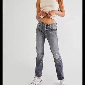 MOTHER DENIM The Scrapper Cuff Ankle Fray Jeans 32